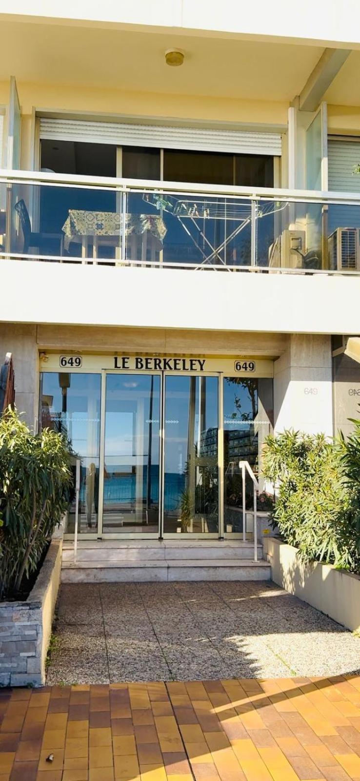 Berkeley, Studio, Terrasse, Vue Mer, Parking, Clim Menton